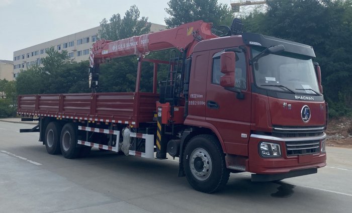 舜德牌SDS5250JSQSX6型隨車(chē)起重運(yùn)輸車(chē)